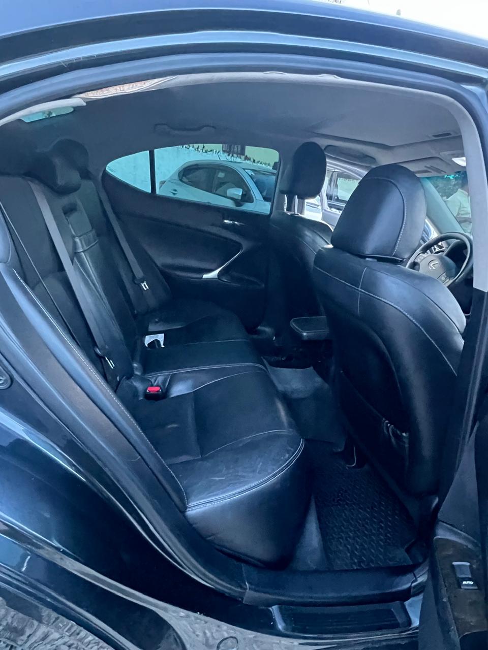 LEXUS IS250 2009 — foto 14
