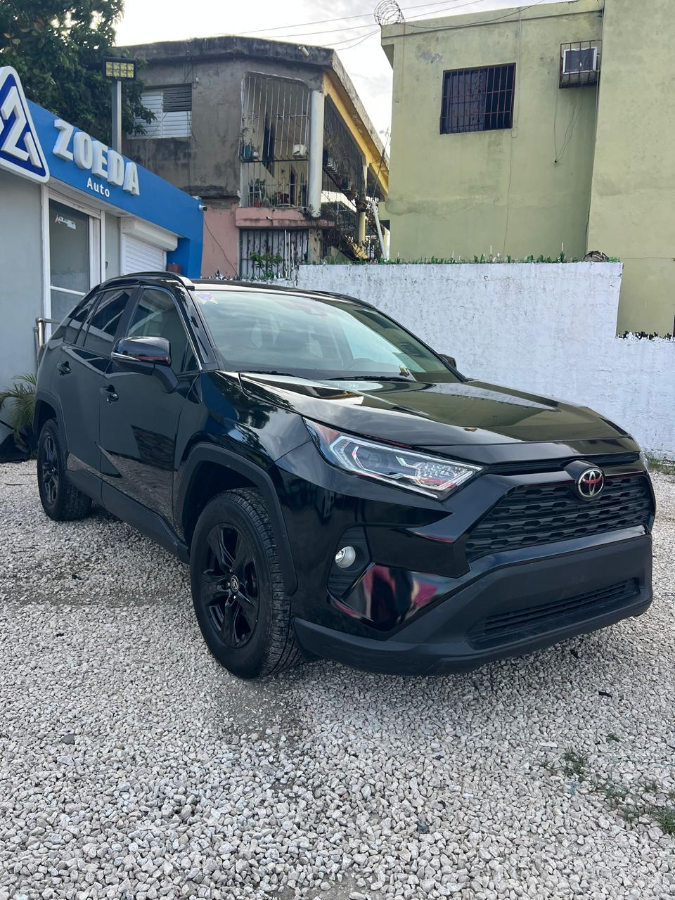 TOYOTA RAV4 XLE 2021 — foto 16