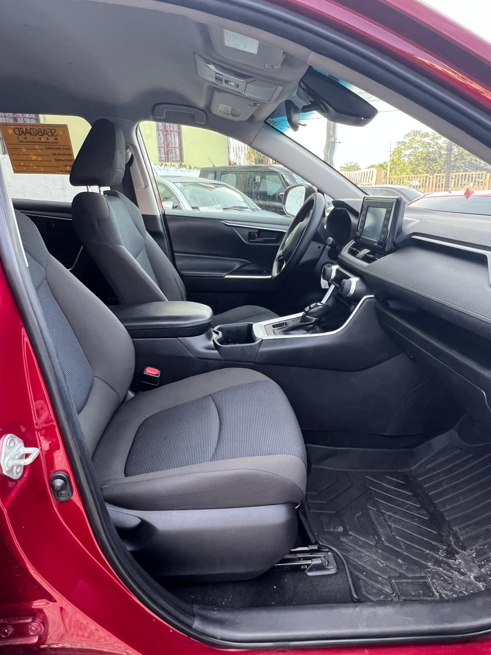 TOYOTA RAV4 LE 2022 — foto 19